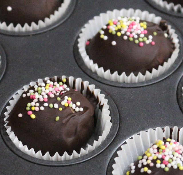 Cookie dough truffles