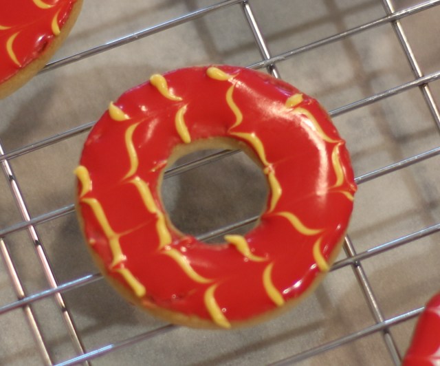 Party Rings: Feathered Icing