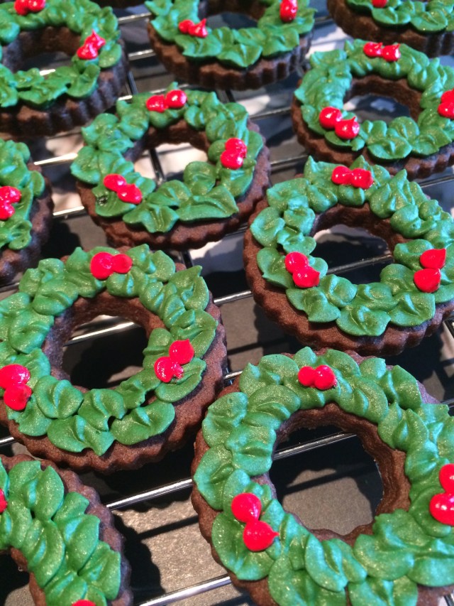 Christmas Wreath Biscuits